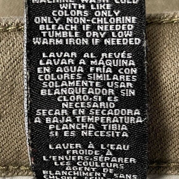 One 5 One- High Waist Raw Hem Jeans Color: Olive Size: 14/32 - Picture 12 of 12